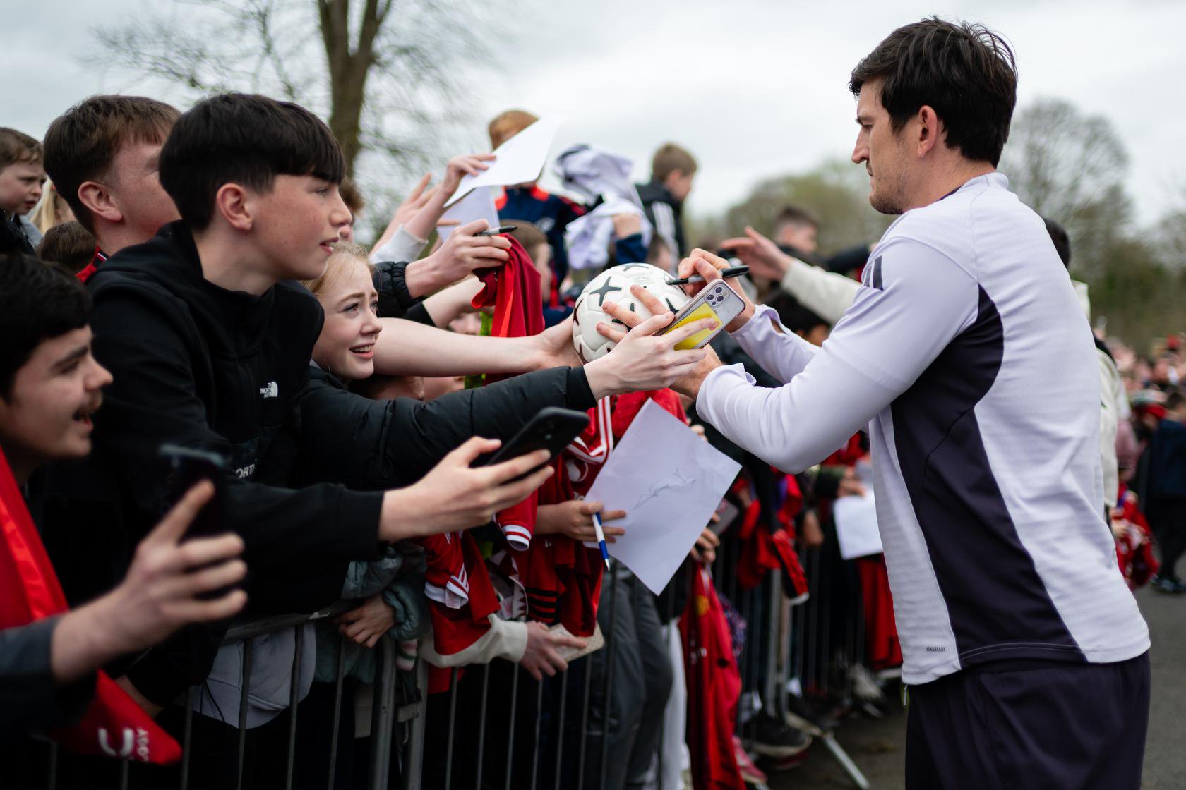 Harry Maguire signing Ireland Fans