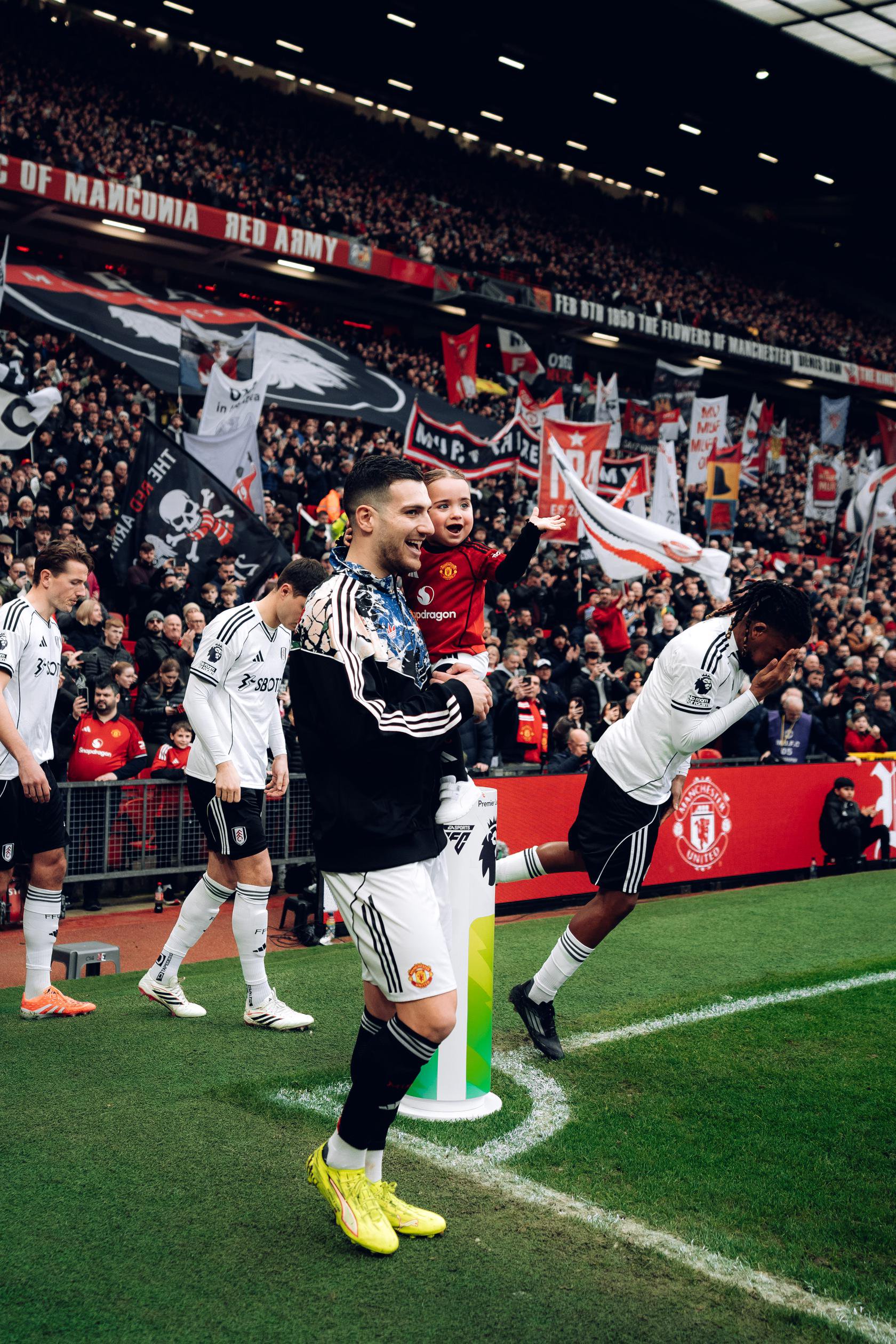 Dalot: Old Trafford music sets the tone