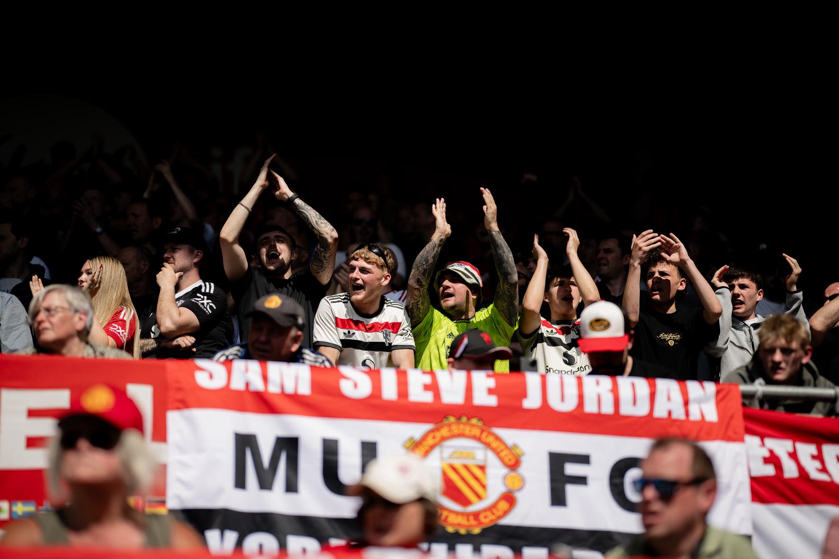 United offer free coach travel to Bournemouth