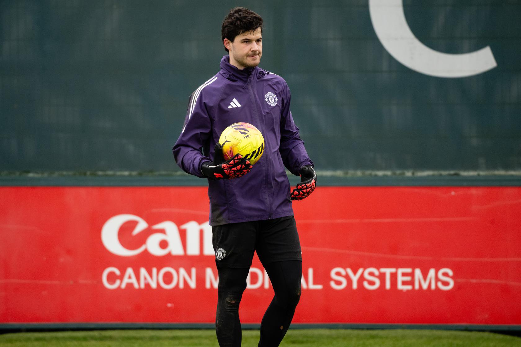 Which United goalkeepers did Lammens look up to?