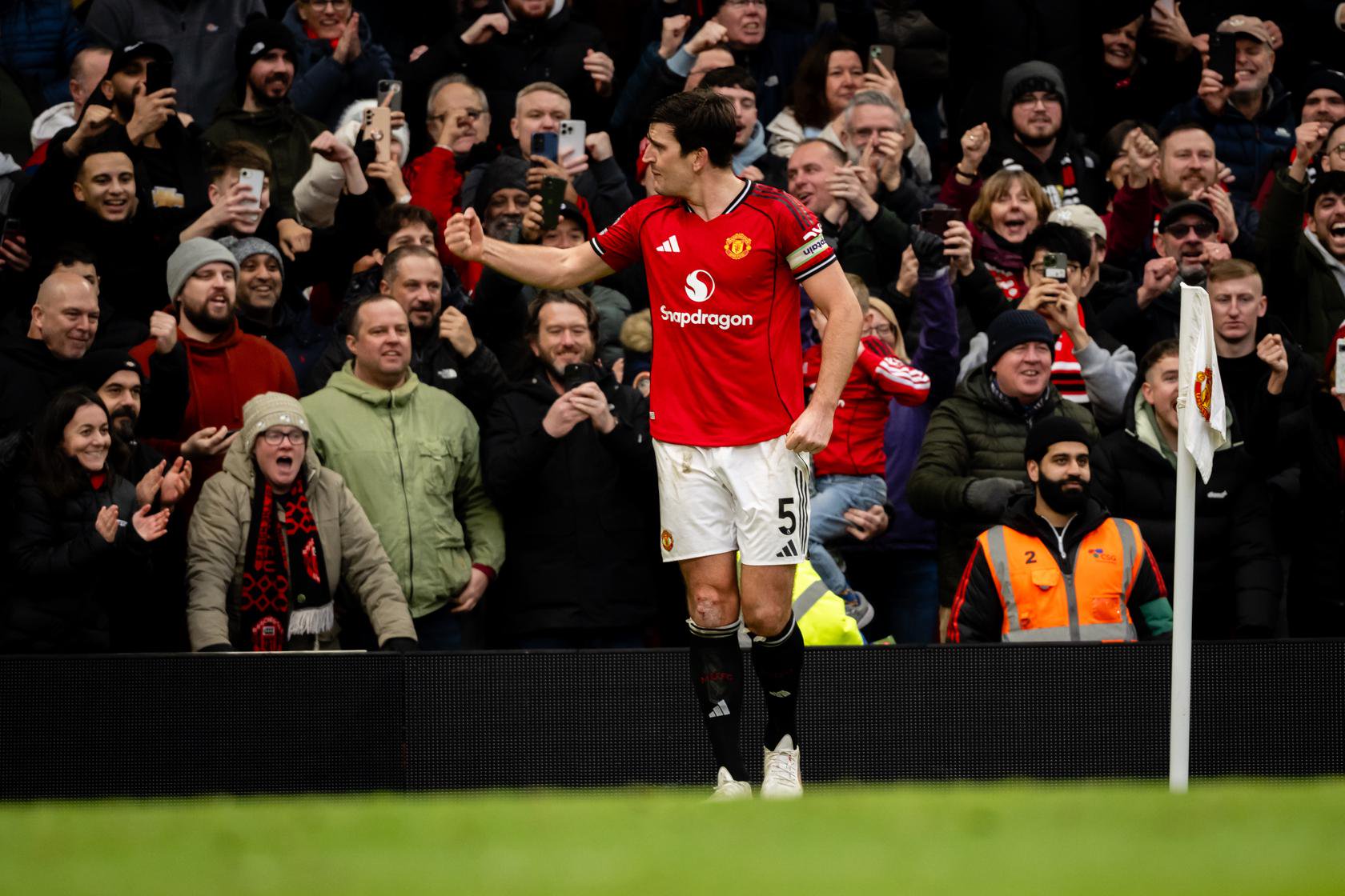 Arsenal v United: TV info, team news & more