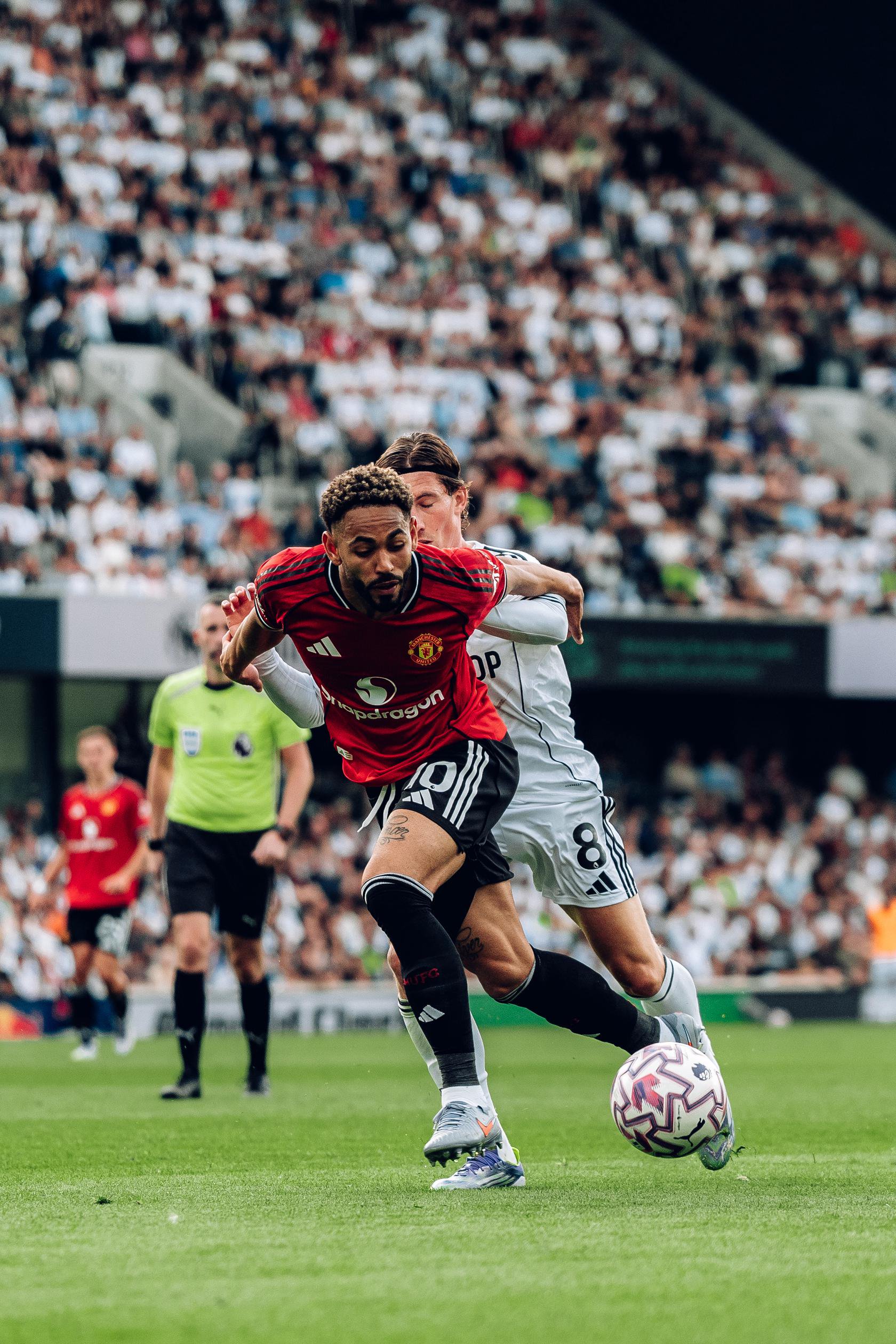 United v Fulham: TV info, team news and more