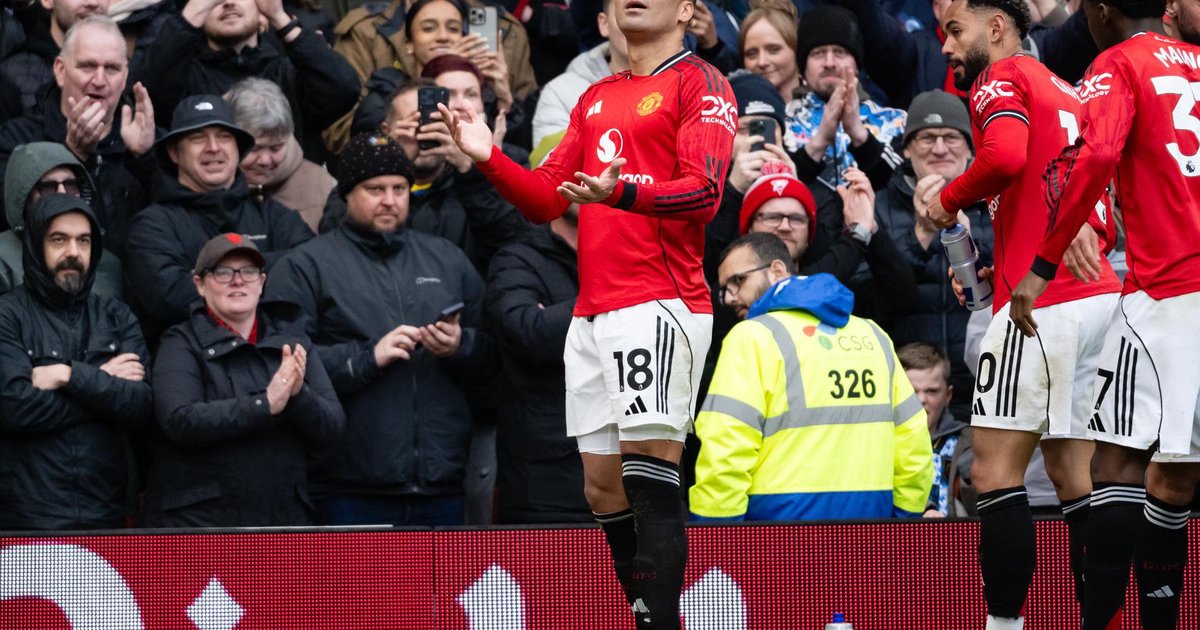 Enjoy these full-time scenes! | Manchester United