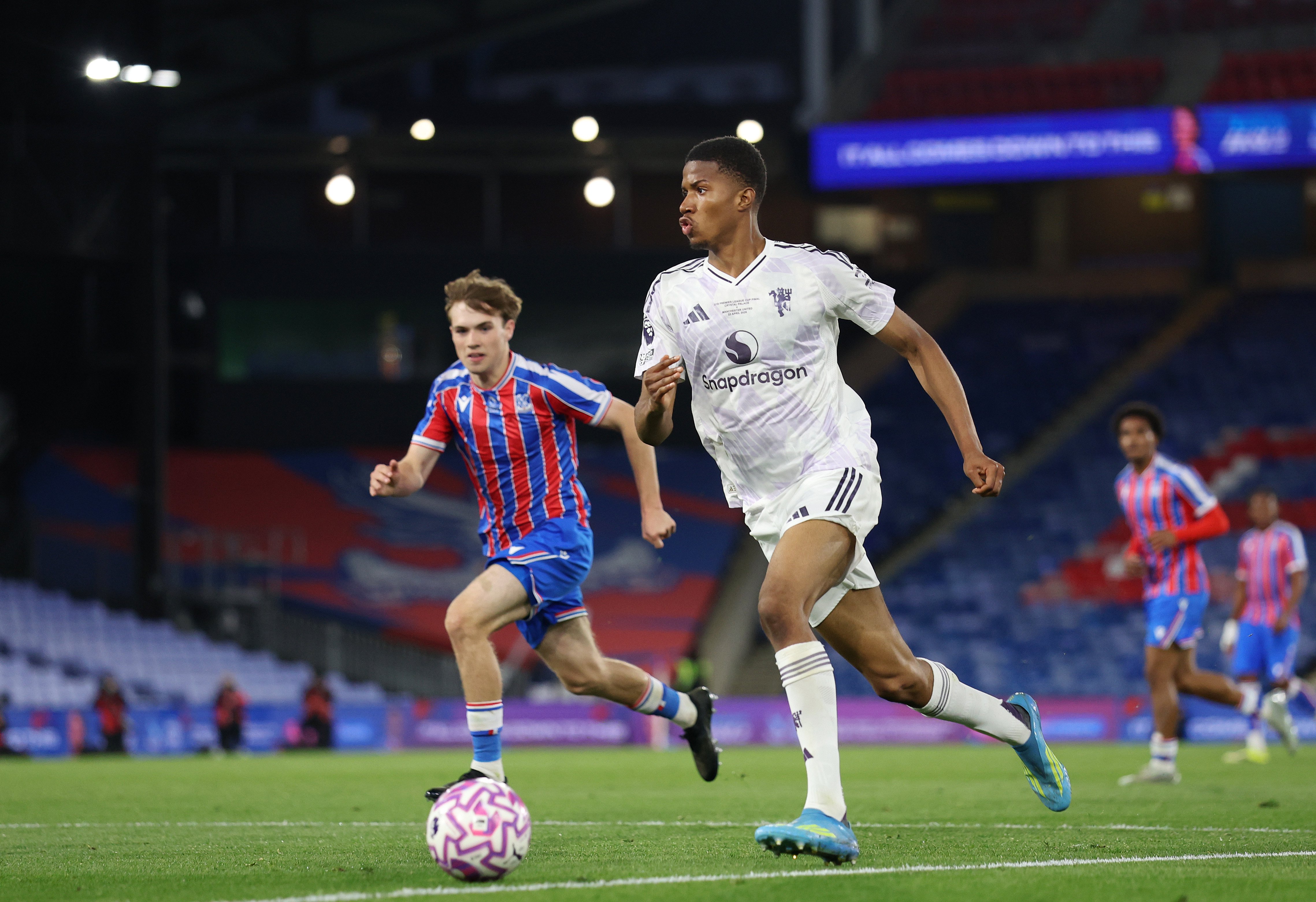 Crystal Palace Under 21 / Manchester United - Premier League 2 - VBS ...