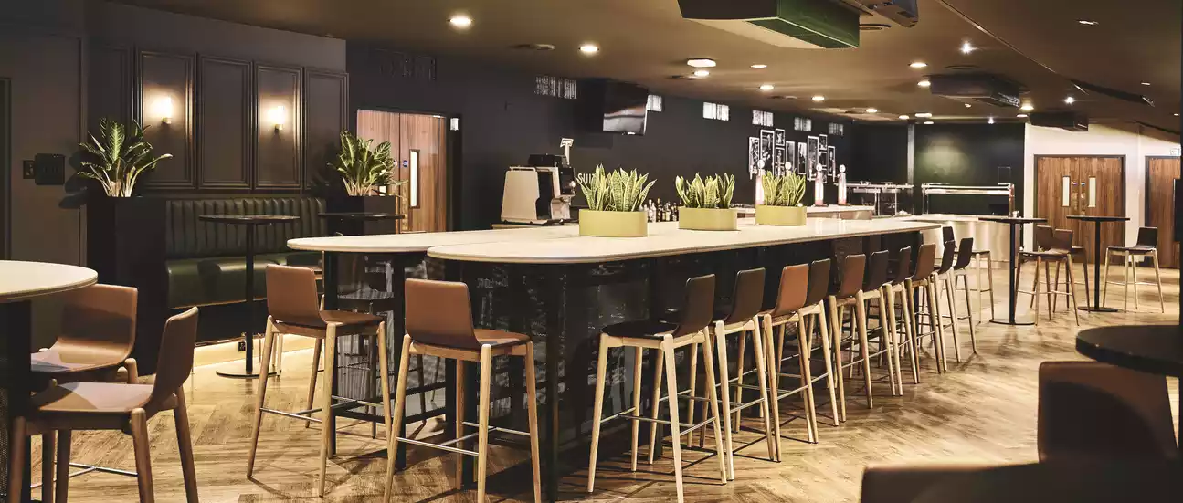 Suites - Trafford Suite Image