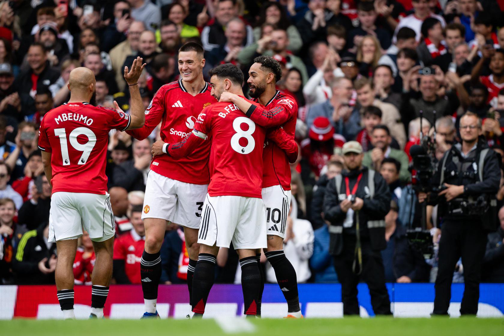 Celebration image of Mbeumo, Sesko, Fernandes anc Cunha v Liverpool