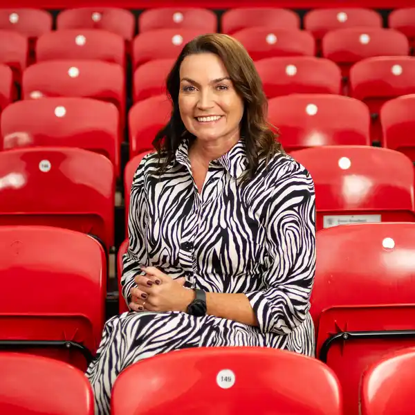 Fan Rep - Su Buckley