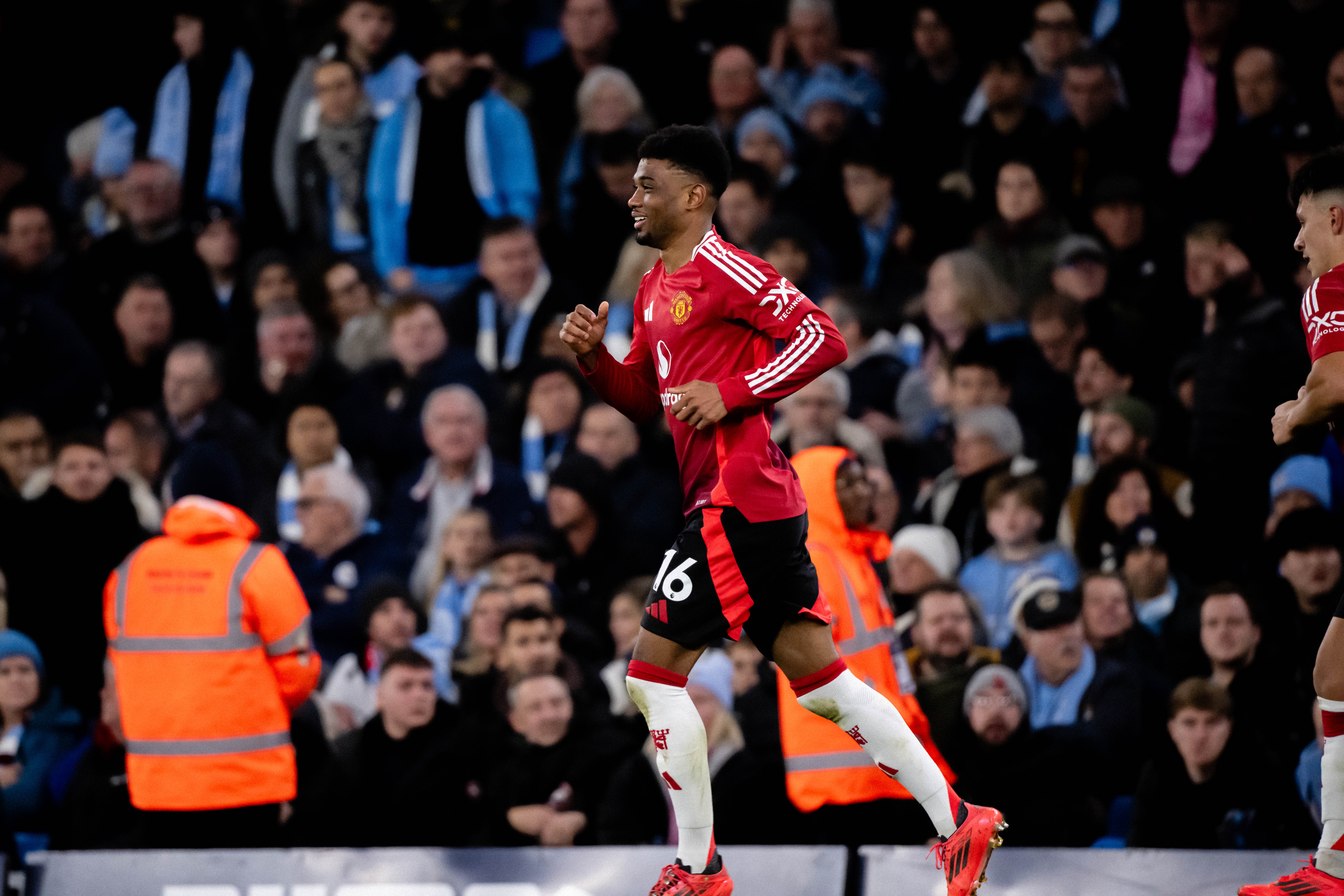 Amad celebrating Goal of the Season winner away to Man City 2024/25