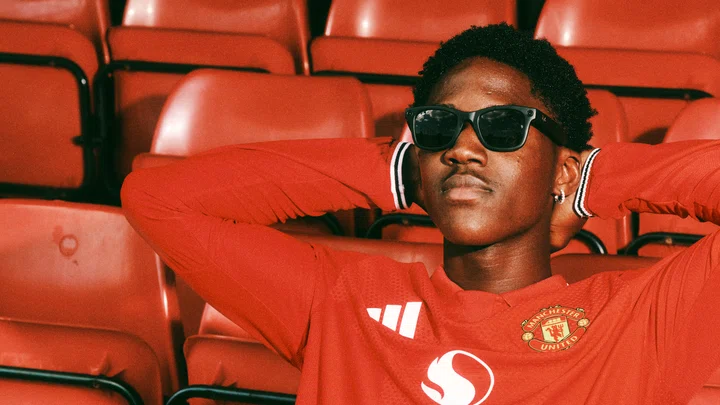 Kobbie Mainoo new home kit in sunglasses
