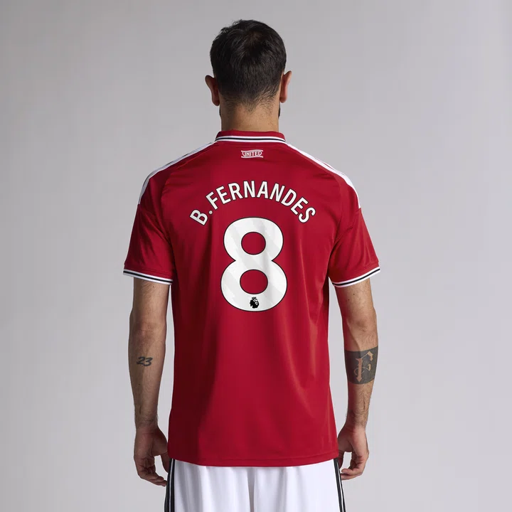 Bruno Fernandes 8 shirt