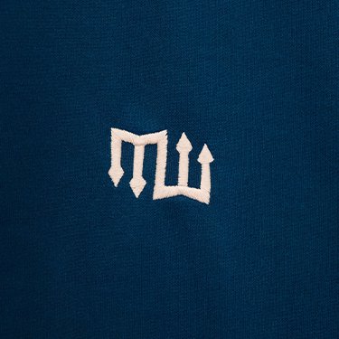 Page breaker Man Utd Women logo