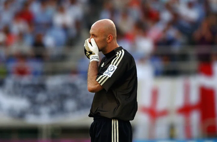 Fabien Barthez at the 2002 World Cup