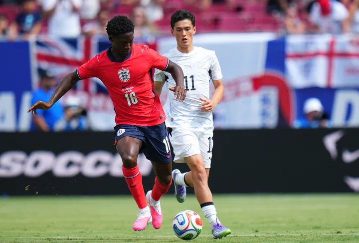 Kobbie Mainoo in England action
