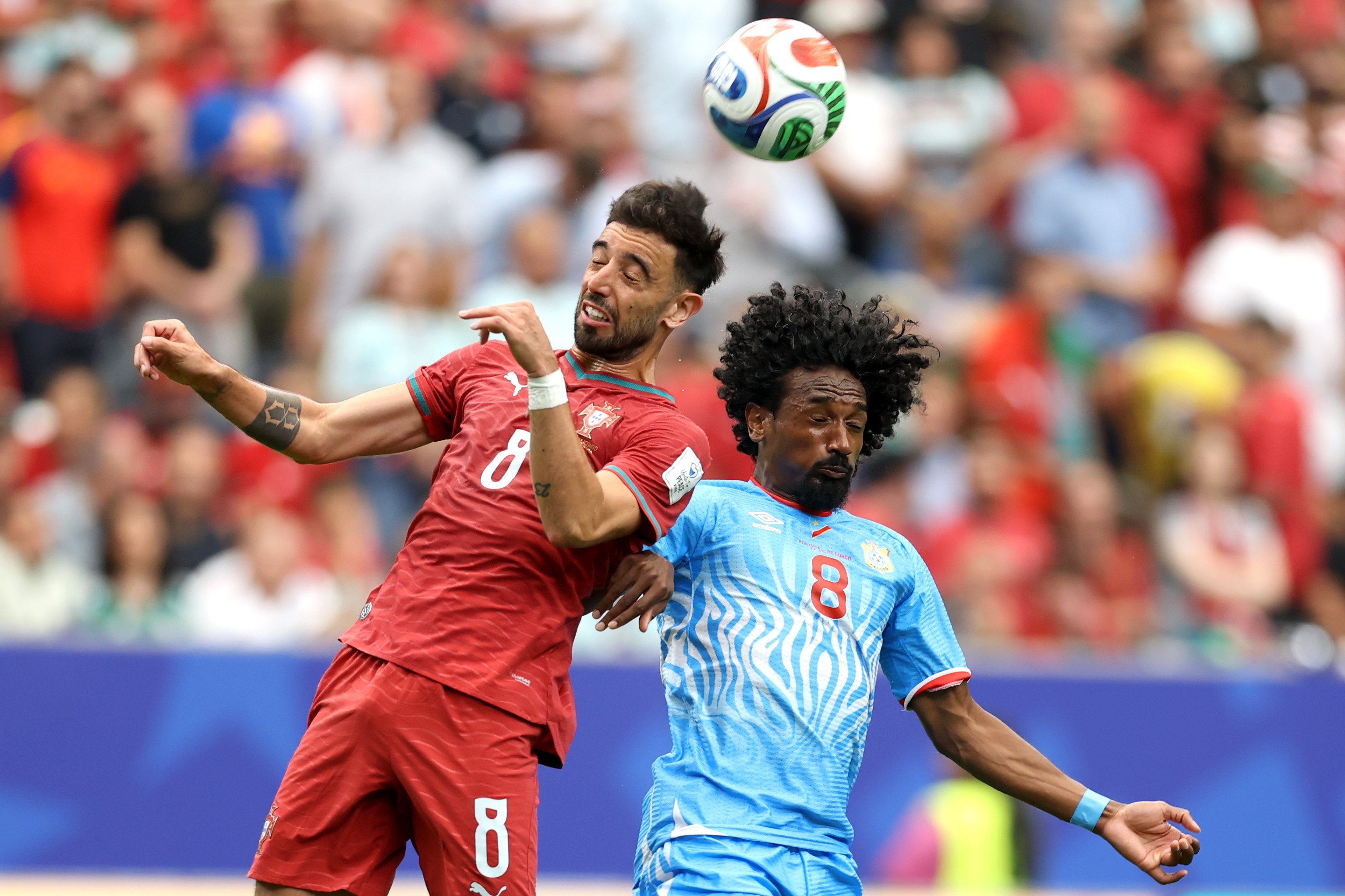 Bruno Fernandes in aerial challenge v DR Congo