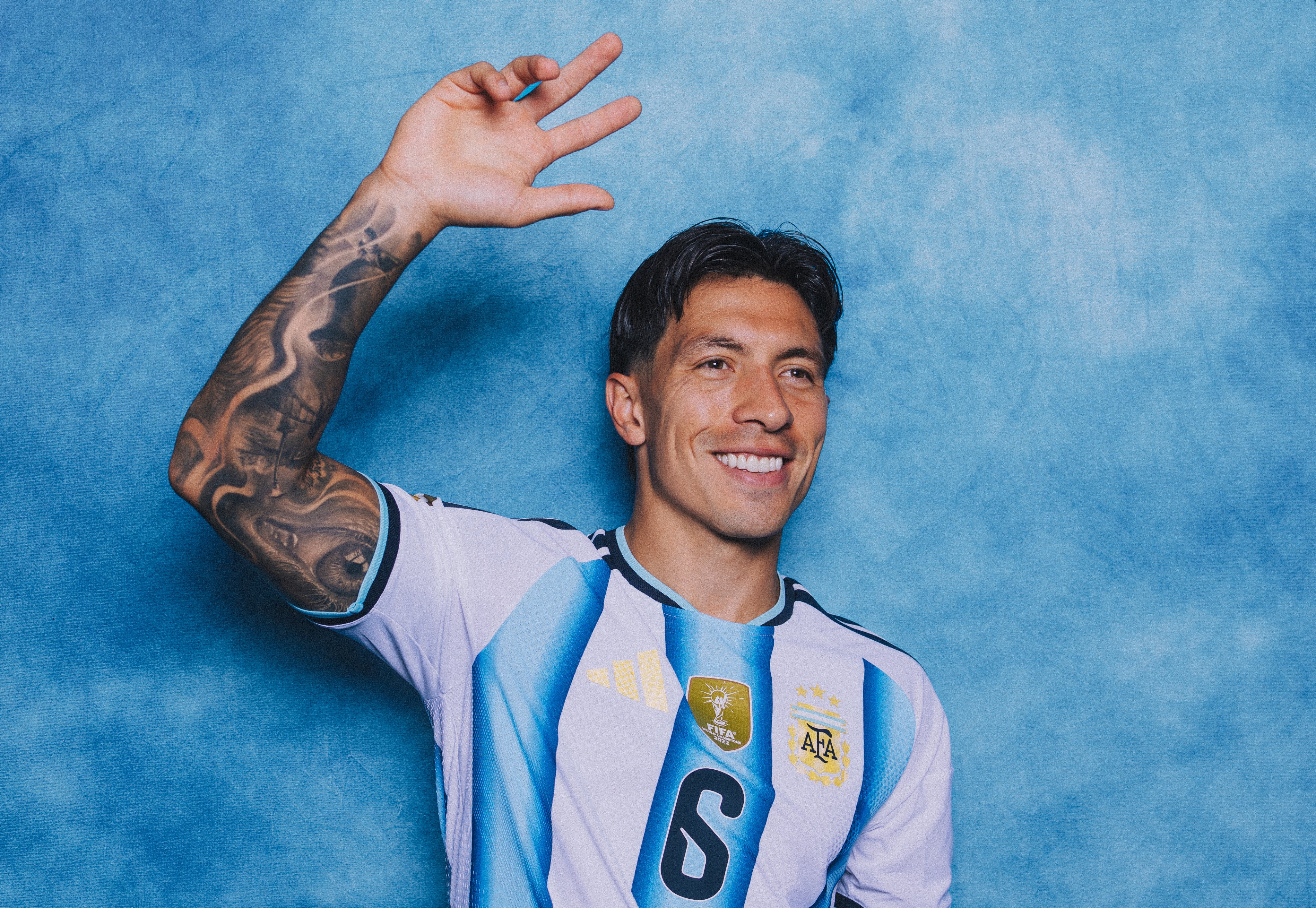 World Cup player portrait Lisandro Martinez