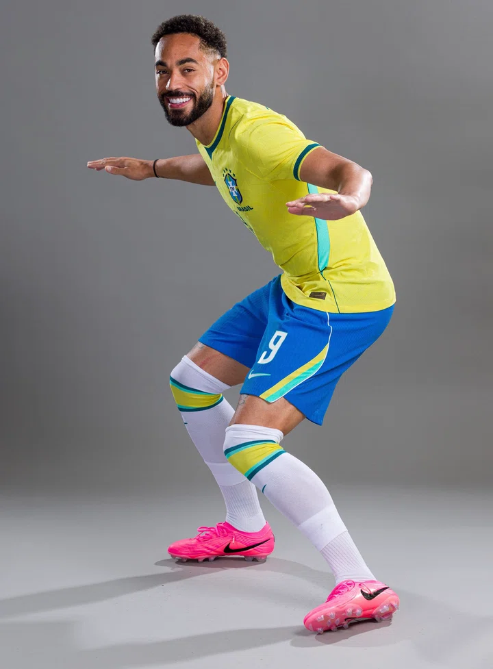 Matheus Cunha performing his surfer celebration in the Brazil kit