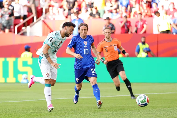 Bruno Fernandes shoots against Croatia