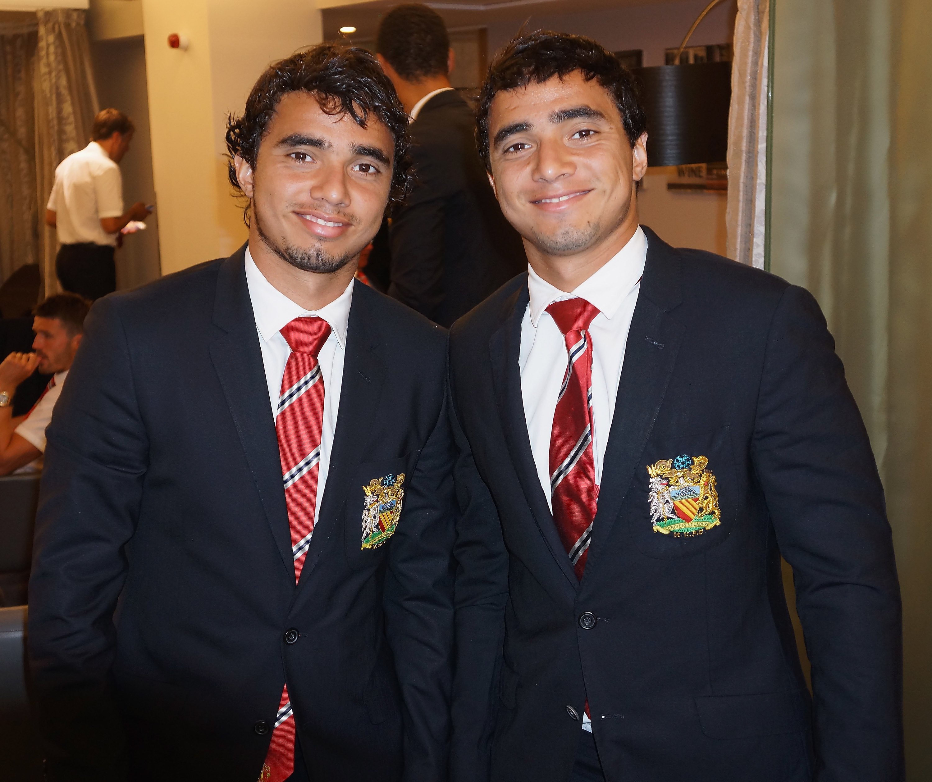 Fabio and Rafael Da Silva in United suits