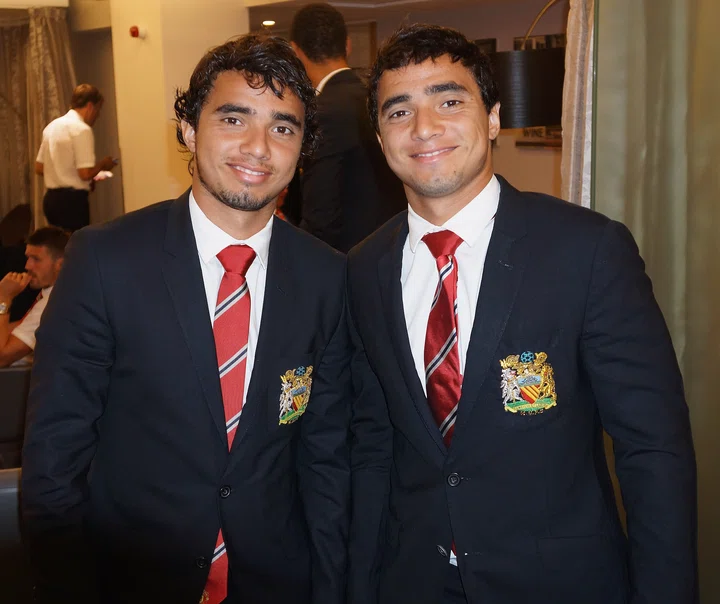 Fabio and Rafael Da Silva in United suits