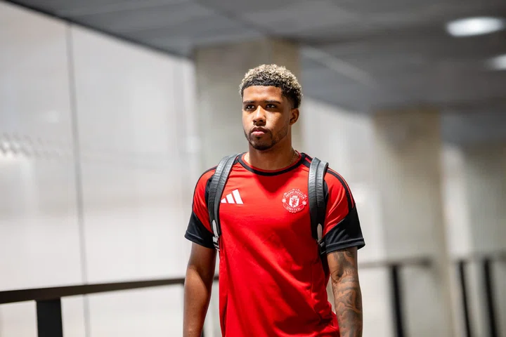 Image of Andrey Santos arriving at Helsinki Olympic Stadium for Man Utd v Wrexham