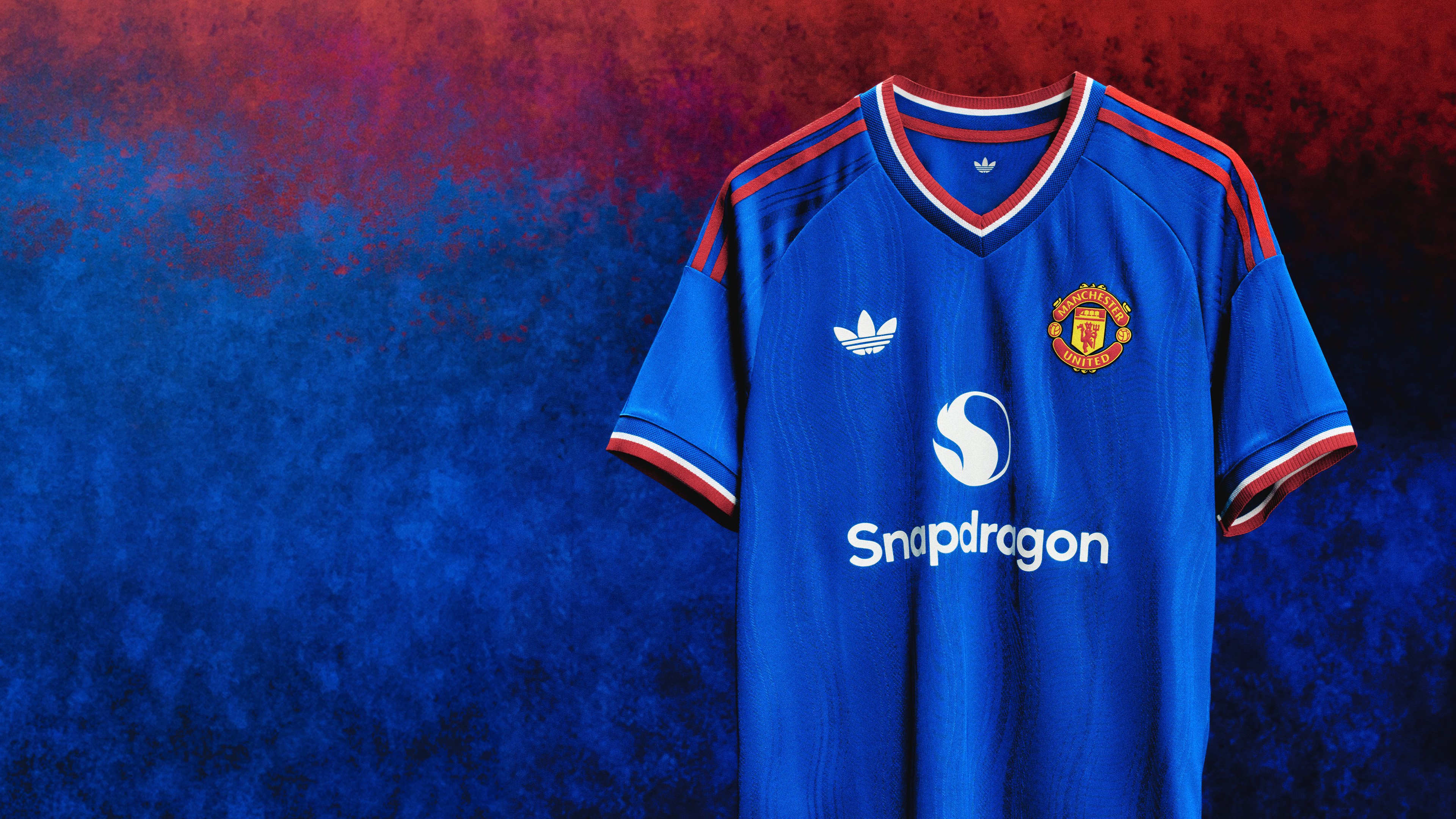 Landscape wide shot of 2026/27 away kit launch