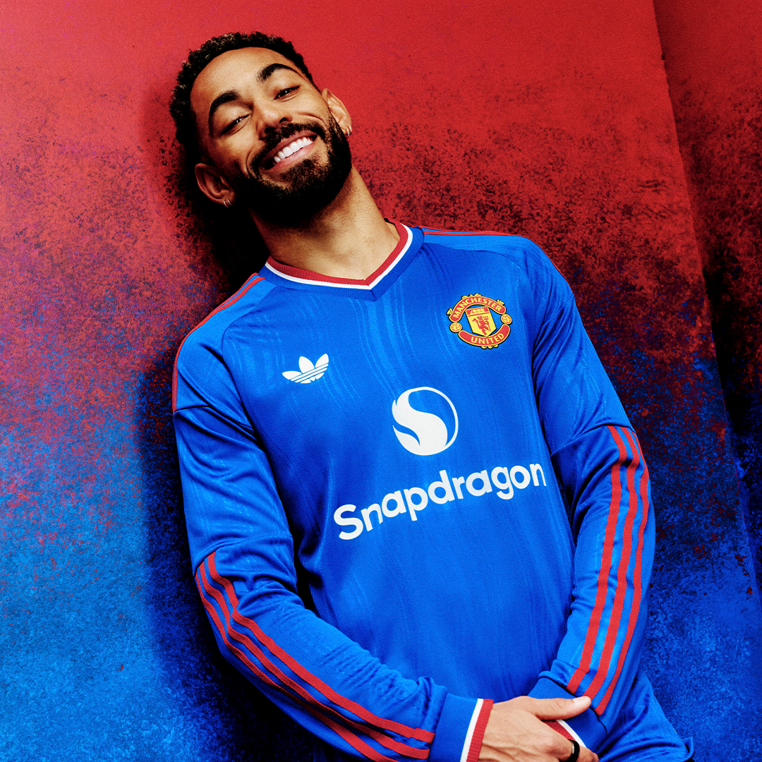 Matheus Cunha in 2026/27 away kit 