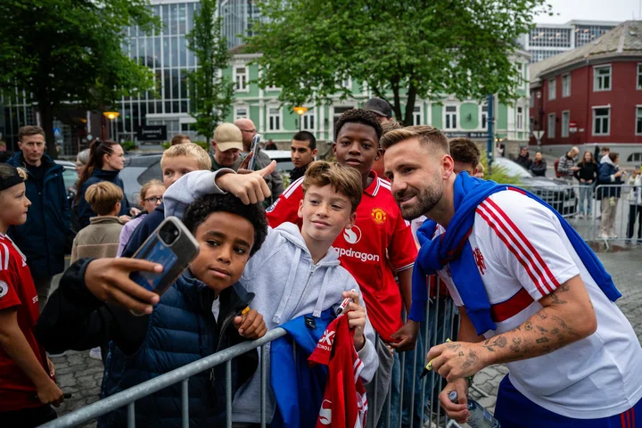 Luke Shaw enjoying a pre-match walk in Trondheim