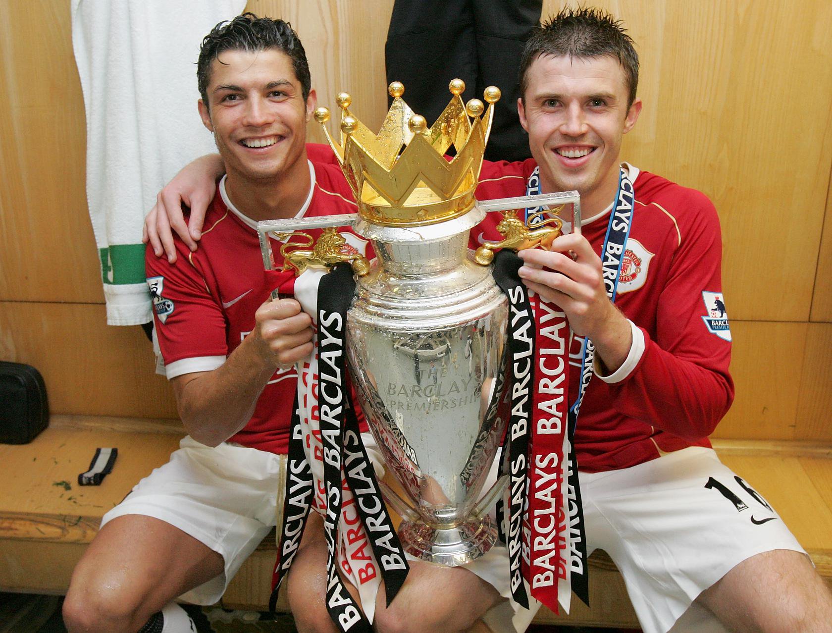 Image 5 Michael Carrick holds Premier League trophy with Cristiano Ronaldo