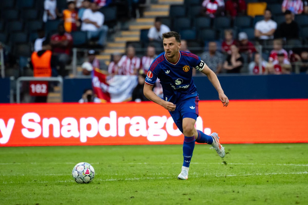 Blomqvist: Carrick will be encouraged by our midfield progress