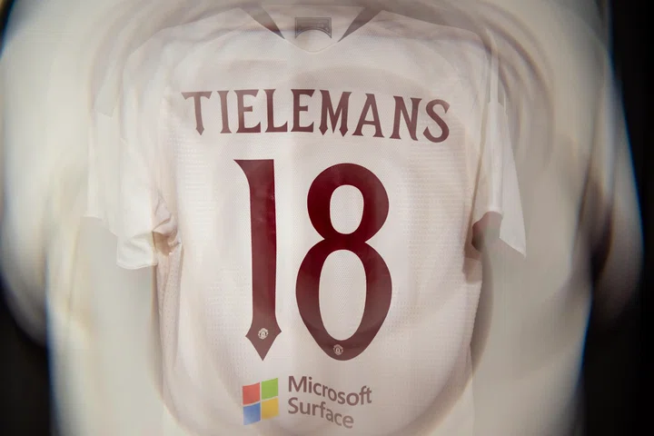 Youri Tielemans back of shirt before Milan game