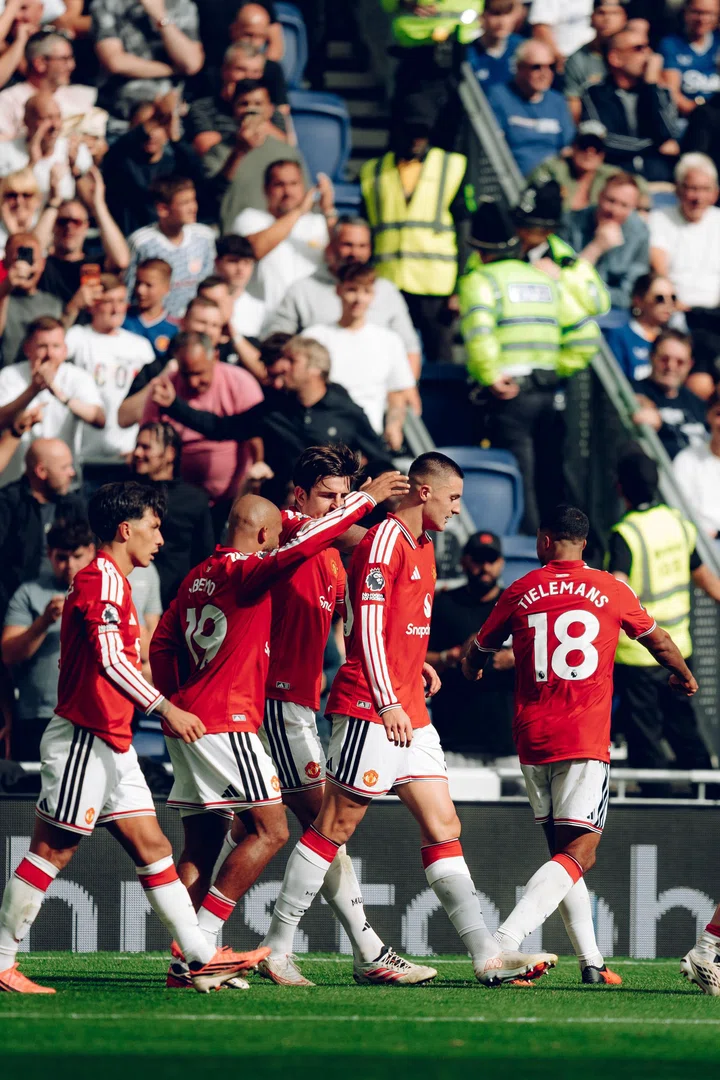 Reds walk away after Benjamin Sesko scores at Everton