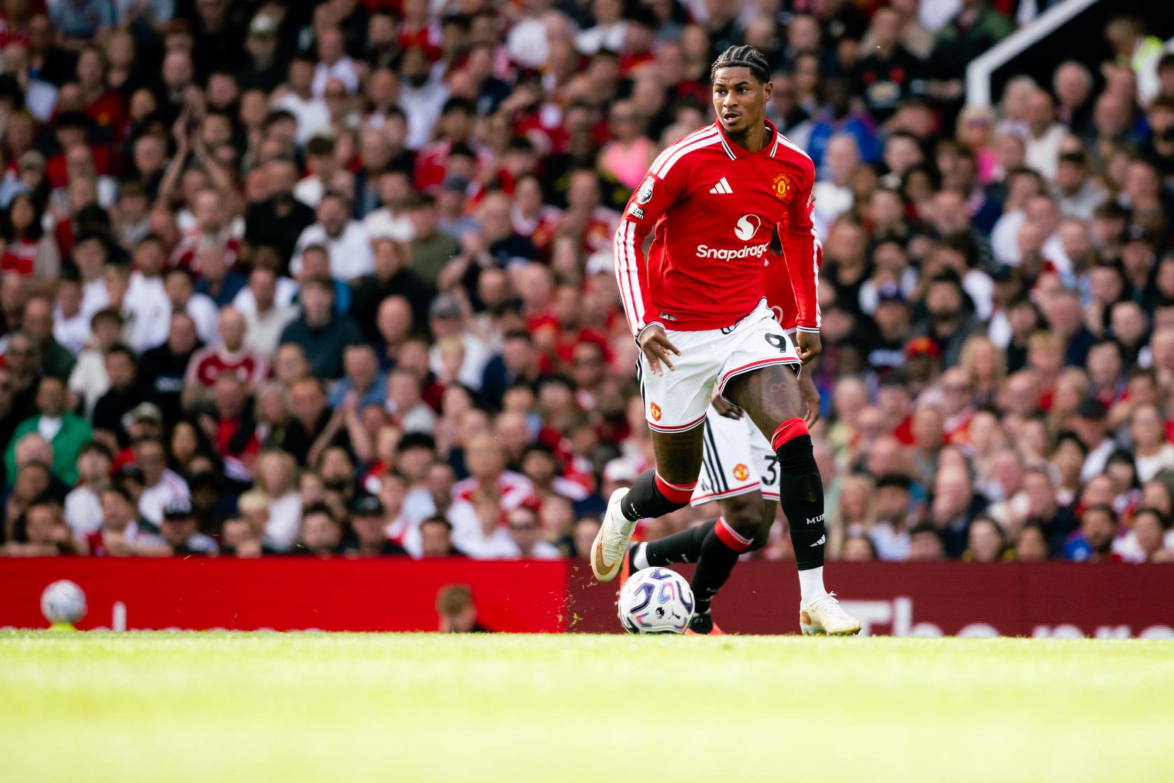 Marcus Rashford landscape pic v City