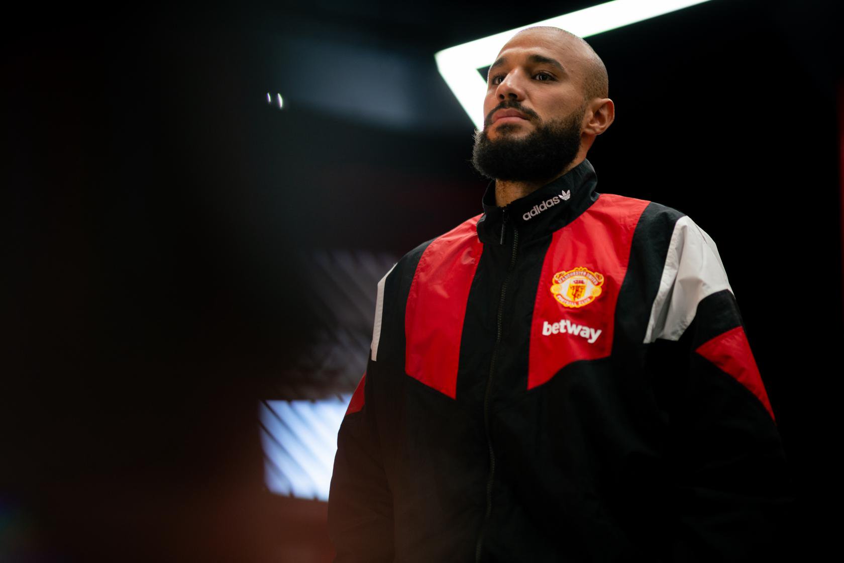 Noussair Mazraoui in pre-match top