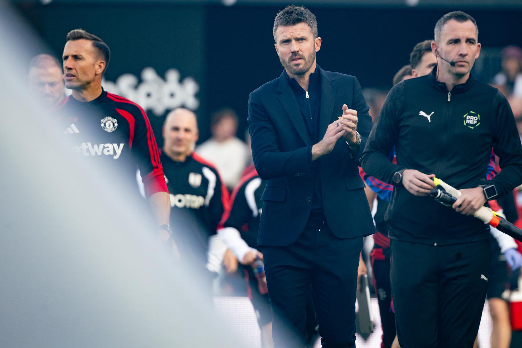 Posisi Michael Carrick di Manchester United terancam