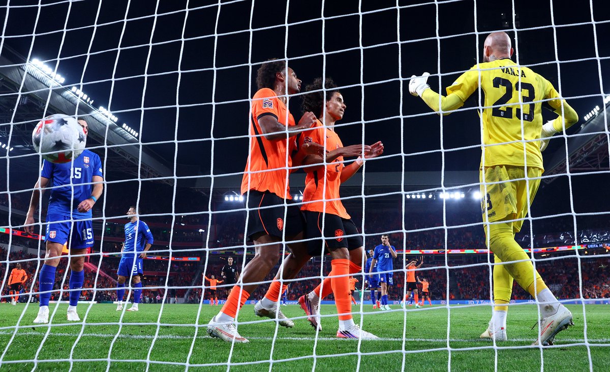 Zirkzee scores second international goal