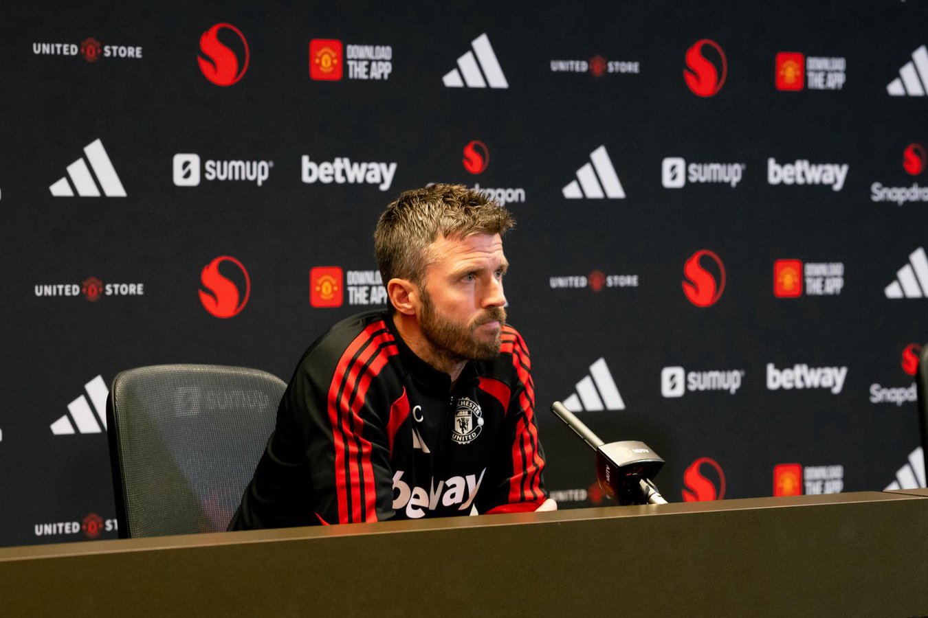 Michael Carrick at Manchester United's October 23, 2026 press conference