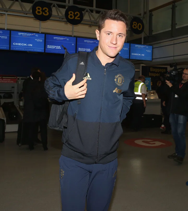 Ander Herrera at the airport