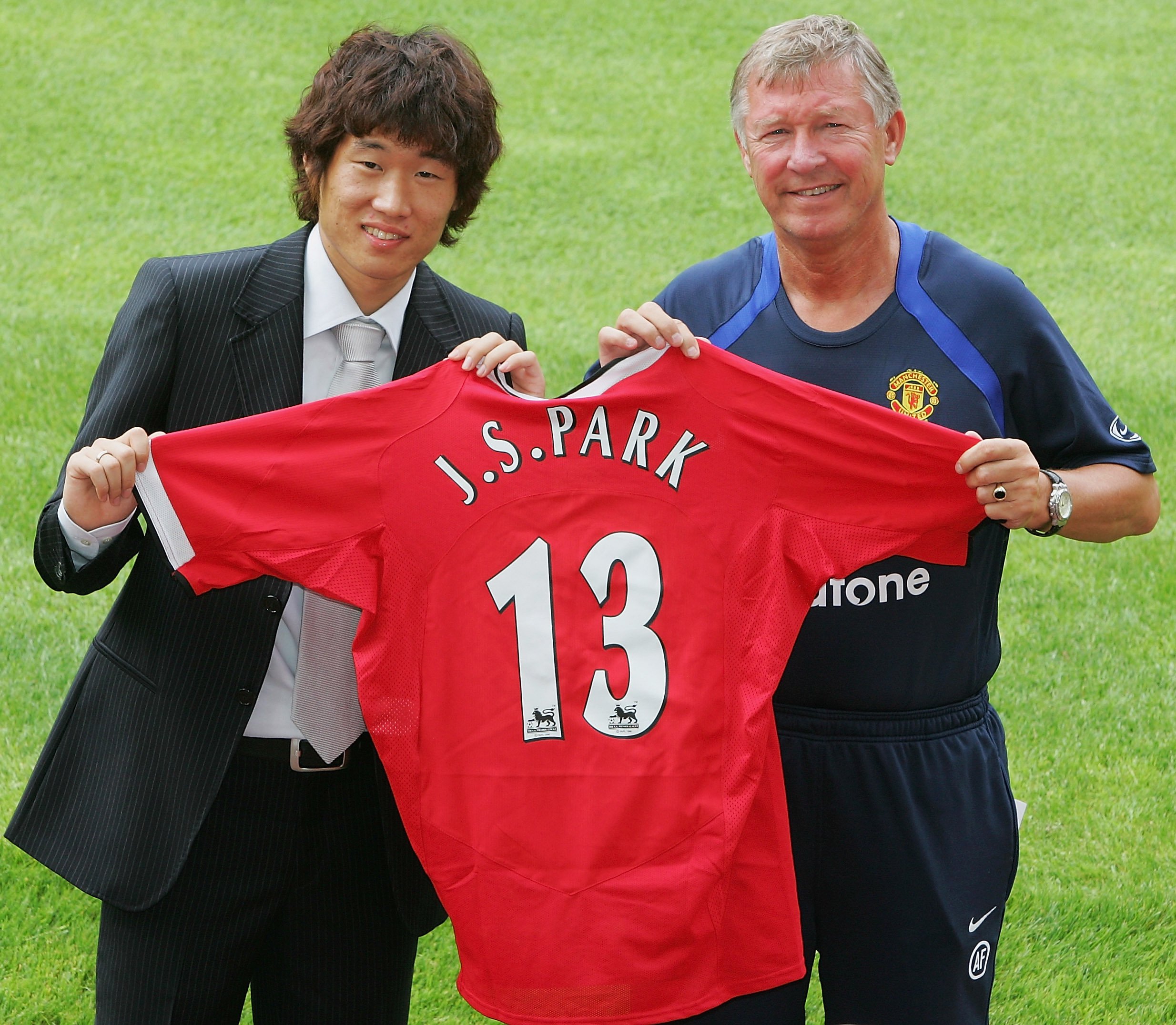 Ji-sung Park joins United