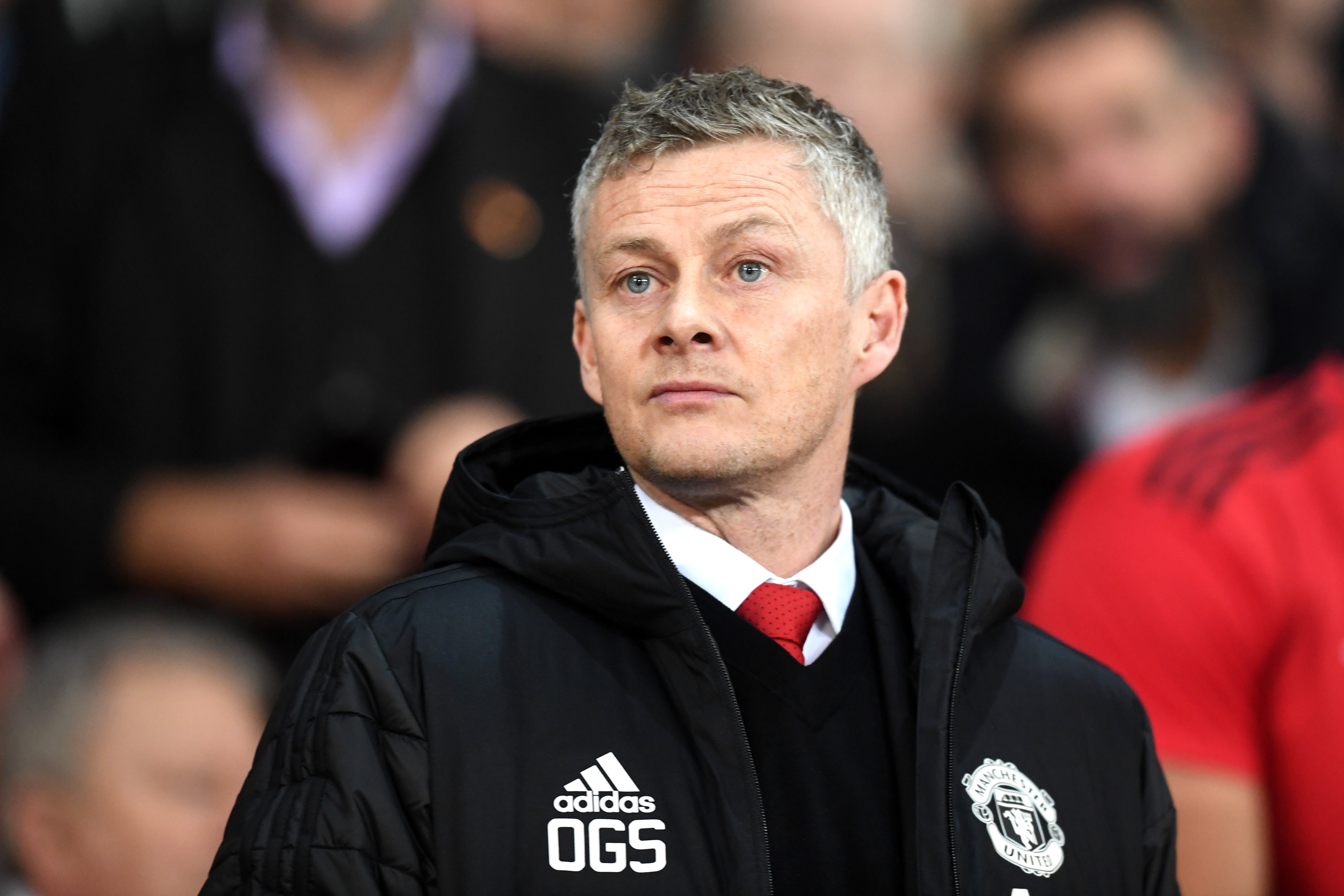 Early team news for Chelsea v United