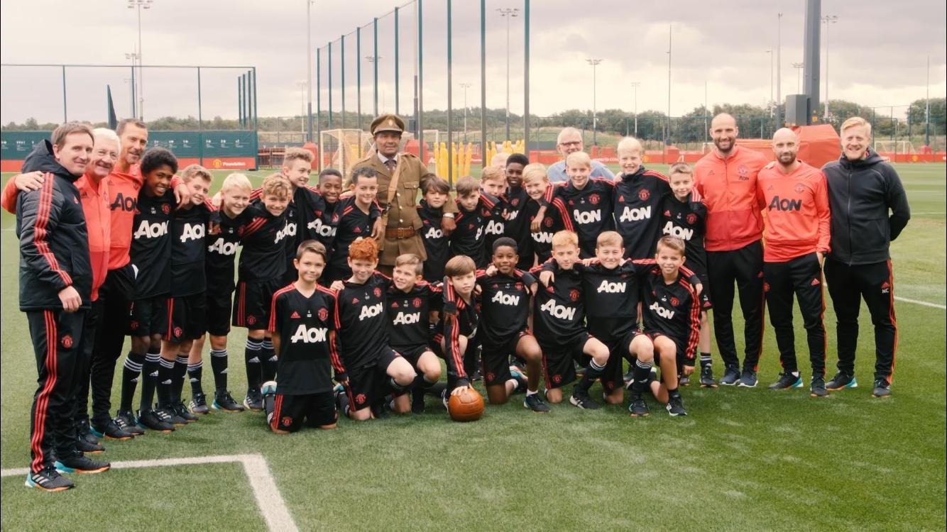 Academy learns about War hero Tull
